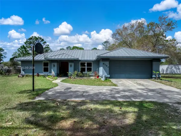 6121 Cherry Rd, Sebring, FL 33875