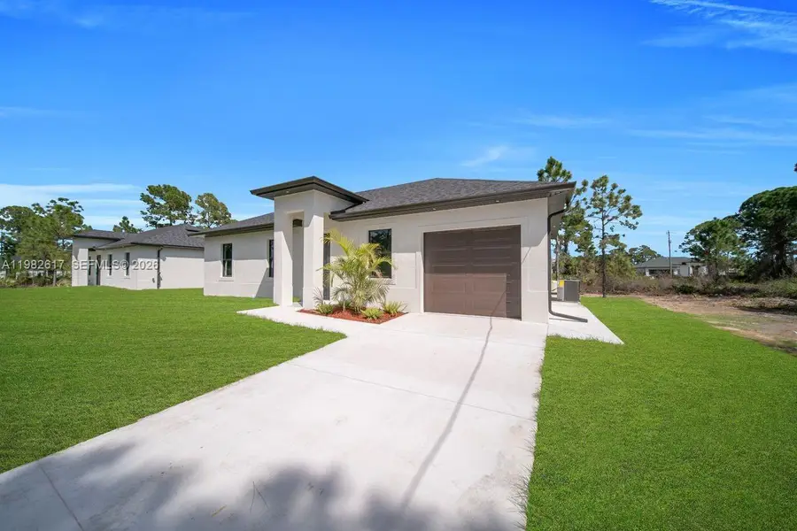637 Summit Ave S, Lehigh Acres, FL 33974 - #3