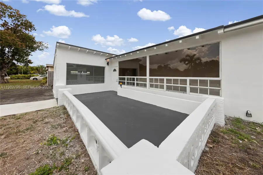 1031 NW 13th St, Fort Lauderdale, FL 33311 - #3