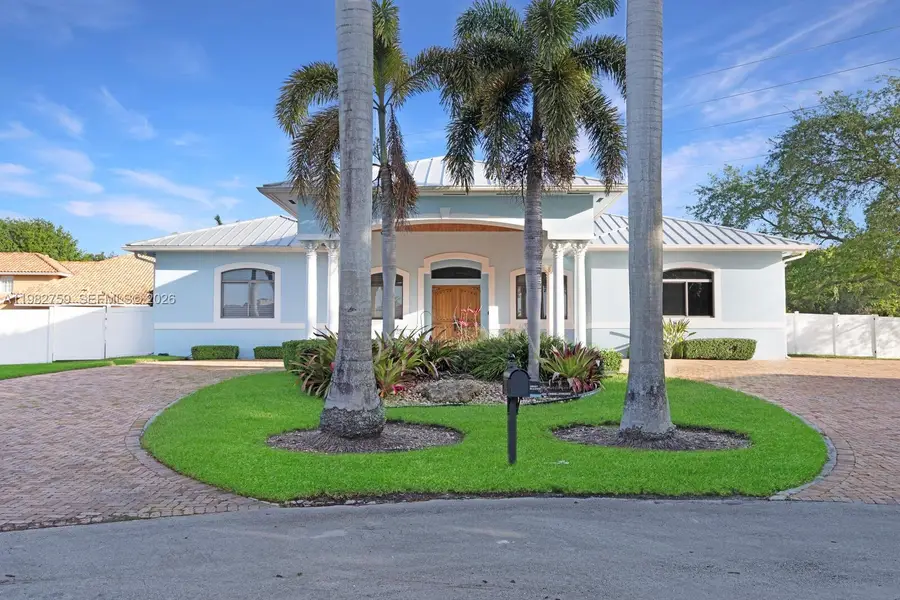 16230 SW 89th Ct, Palmetto Bay, FL 33157 - #3