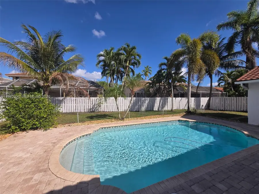 1583 NW 182nd Way, Pembroke Pines, FL 33029 - #2