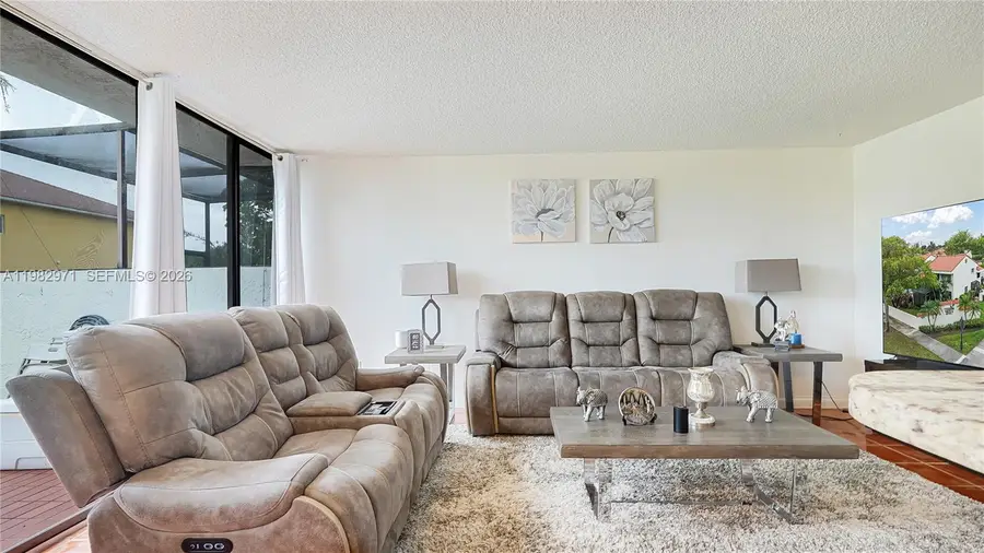 11524 Terra Bella Blvd, Plantation, FL 33325 - #2