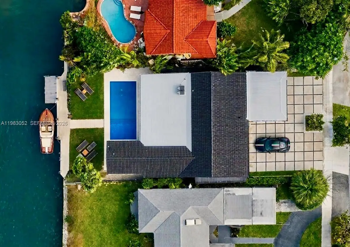 1560 Cleveland Rd, Miami Beach, FL 33141 - #1