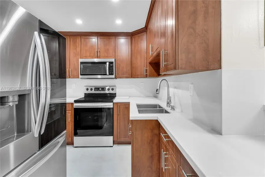 6701 NW 169th St #B303, Hialeah, FL 33015 - #3