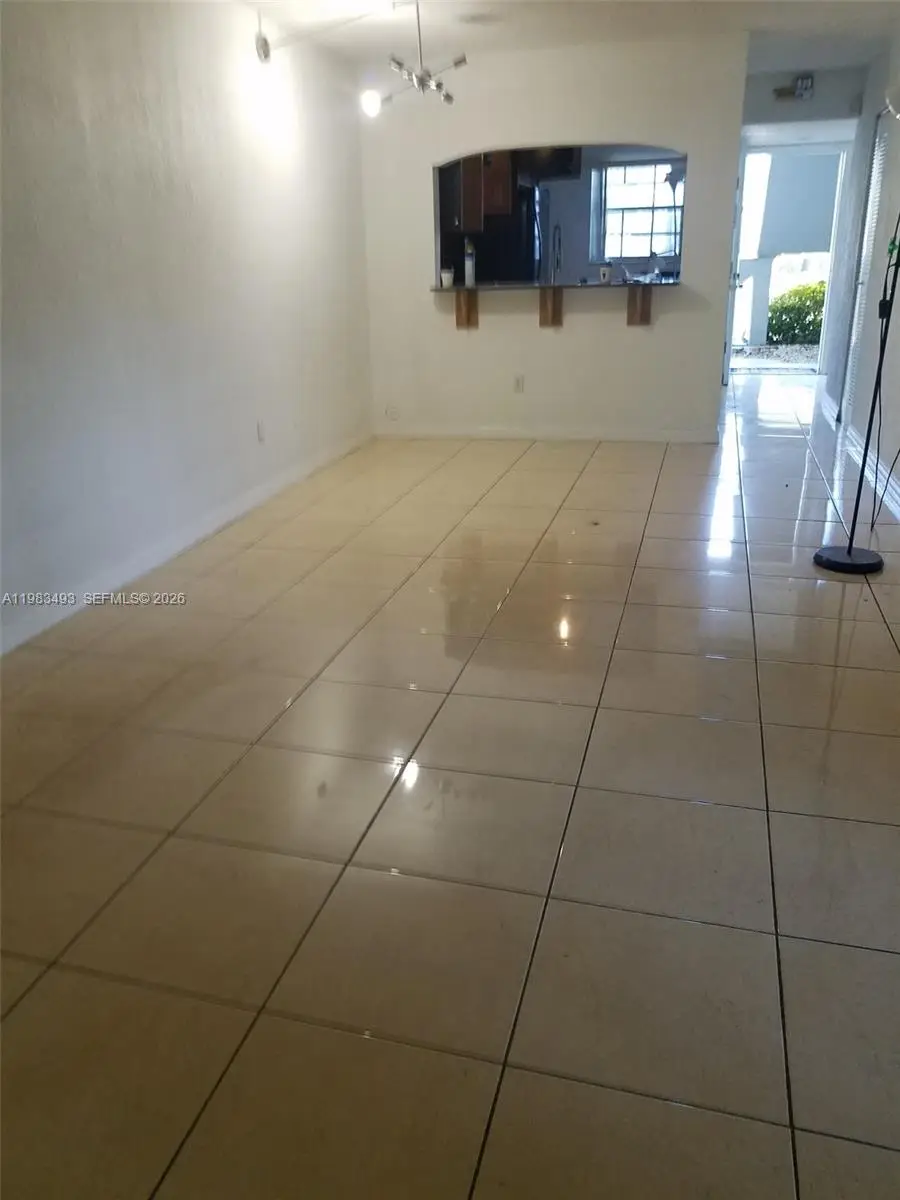 426 NE 210th Cir Ter #101-2, Miami, FL 33179 - #2
