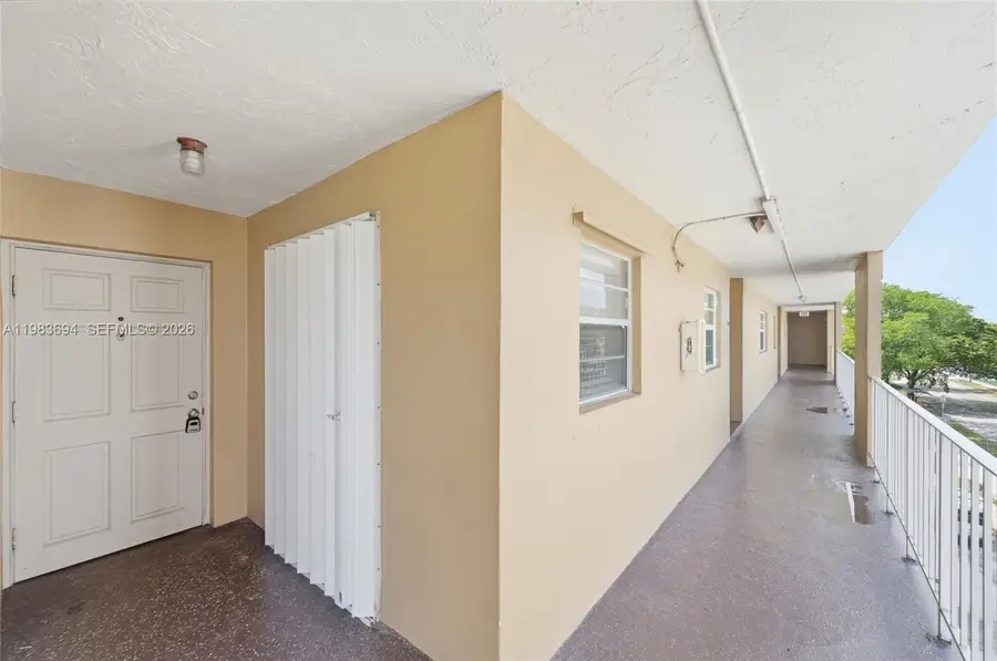 4320 Washington St #410, Hollywood, FL 33021 - #3