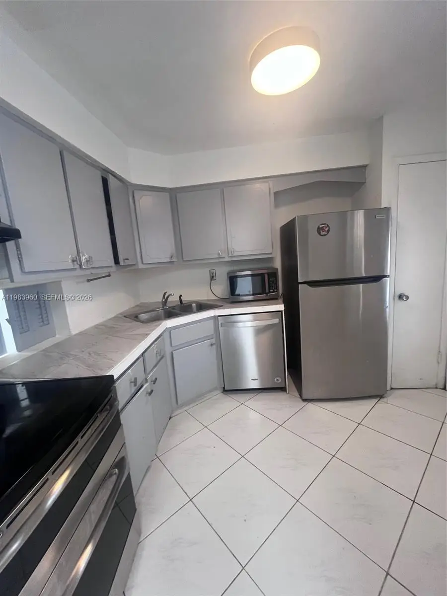 1540 NE 191st St #321, Miami, FL 33179 - #3