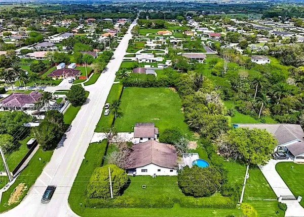 32595 SW 202nd Ave, Homestead, FL 33030