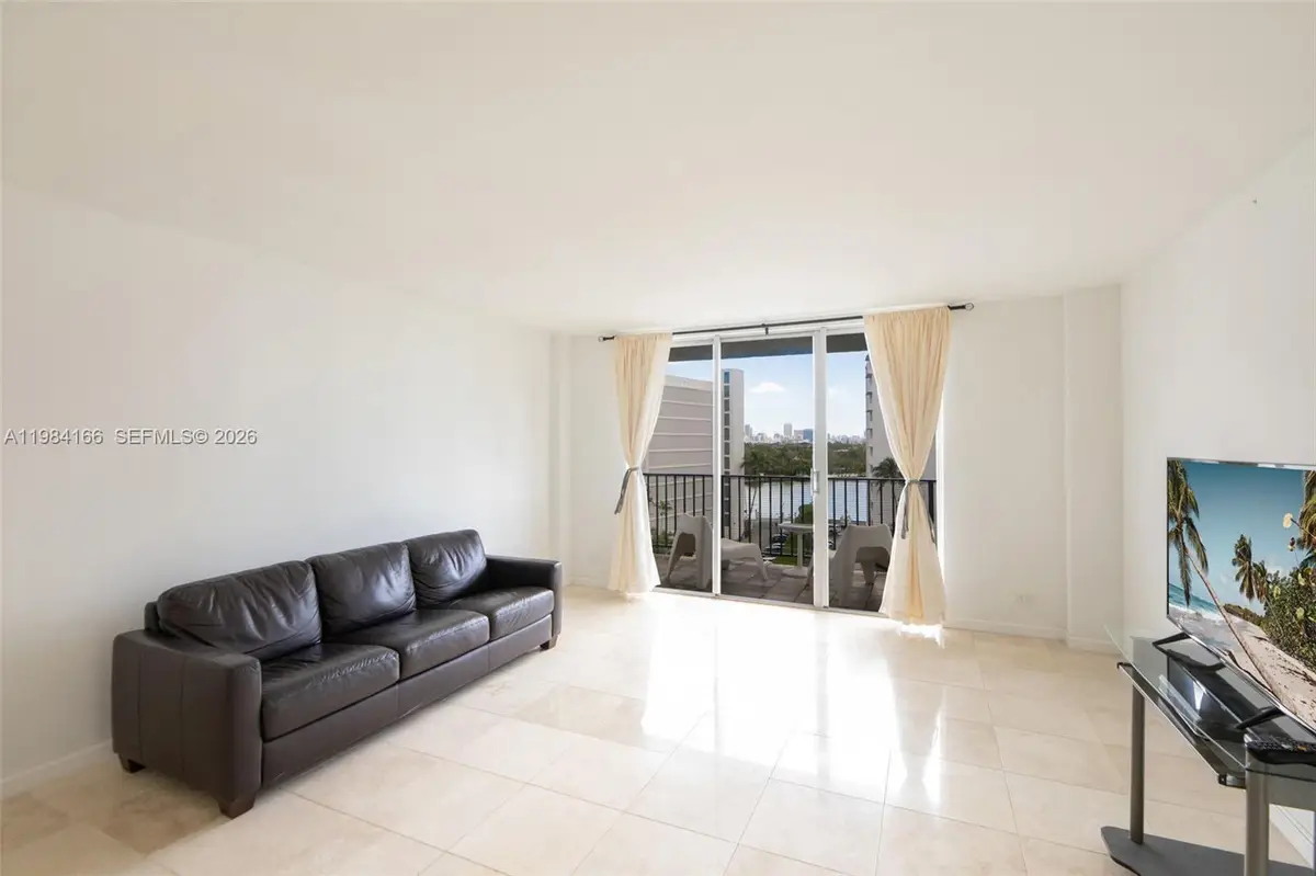 1001 91st St #701, Bay Harbor Islands, FL 33154 - #1