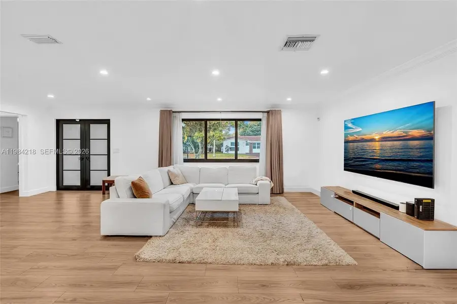 3909 Adams St, Hollywood, FL 33021 - #2