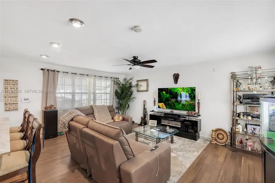 1224 NW 18th St, Fort Lauderdale, FL 33311 - #3