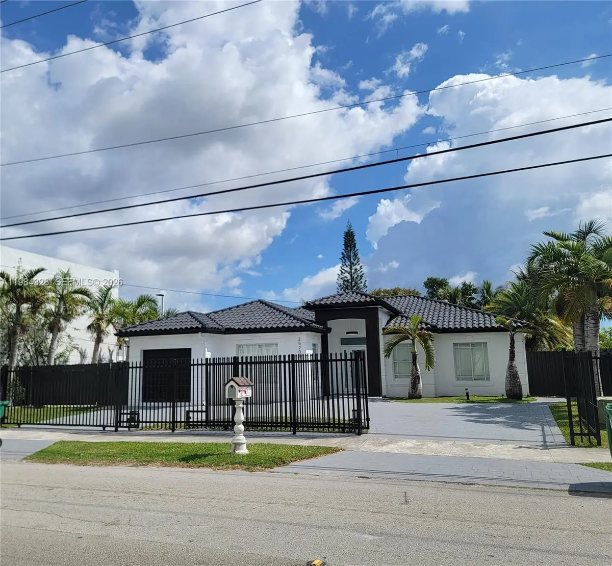 25209 SW 134th Ave, Homestead, FL 33032 - #1
