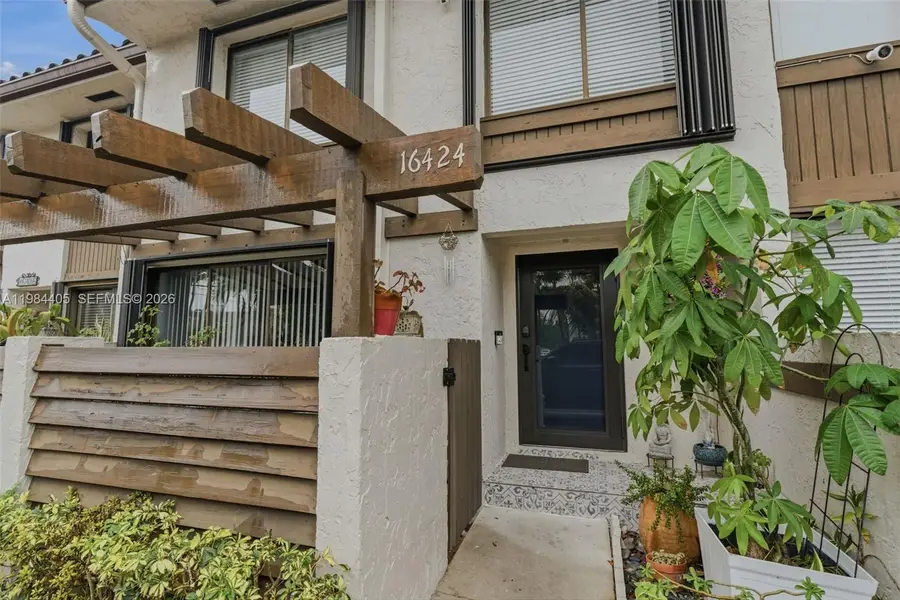 16424 NE 26th Ave #4, North Miami Beach, FL 33160 - #2