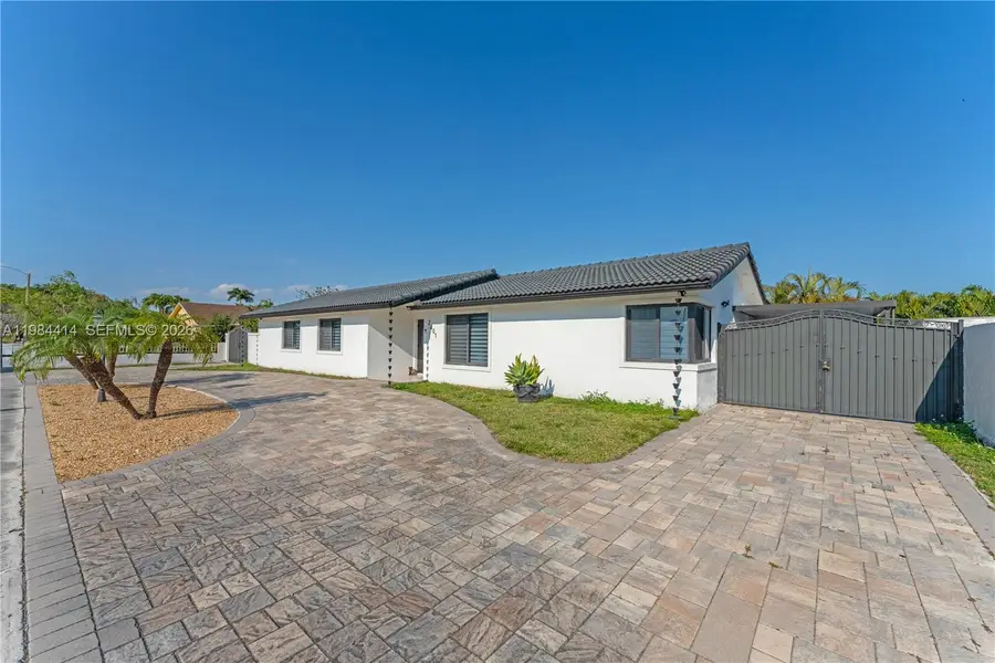 2401 SW 132nd Ave, Miami, FL 33175 - #2