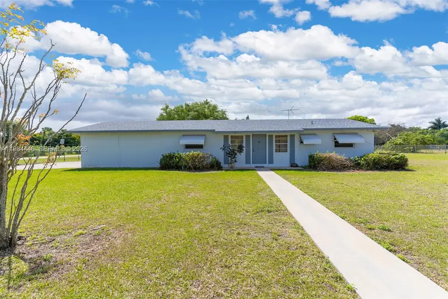 19200 SW 218th St, Miami, FL 33170 - #3