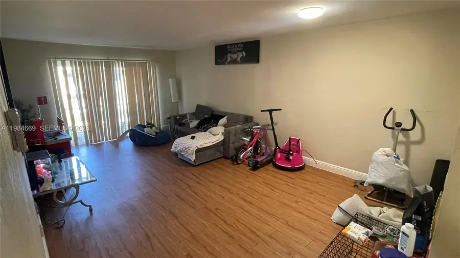 505 NW 177th St #212, Miami Gardens, FL 33169 - #3