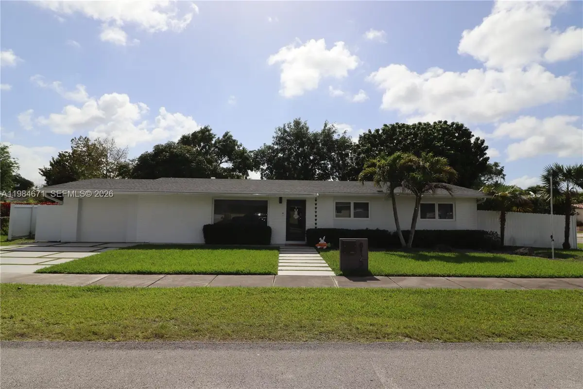 8123 SW 95th Ct, Miami, FL 33173 - #1