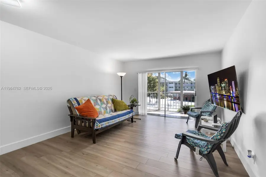 1101 Hillcrest Ct #206, Hollywood, FL 33021 - #3