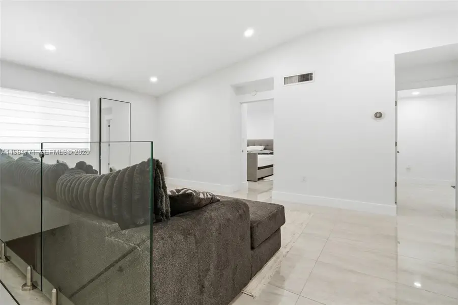 8027 Lake Dr #204, Doral, FL 33166 - #2