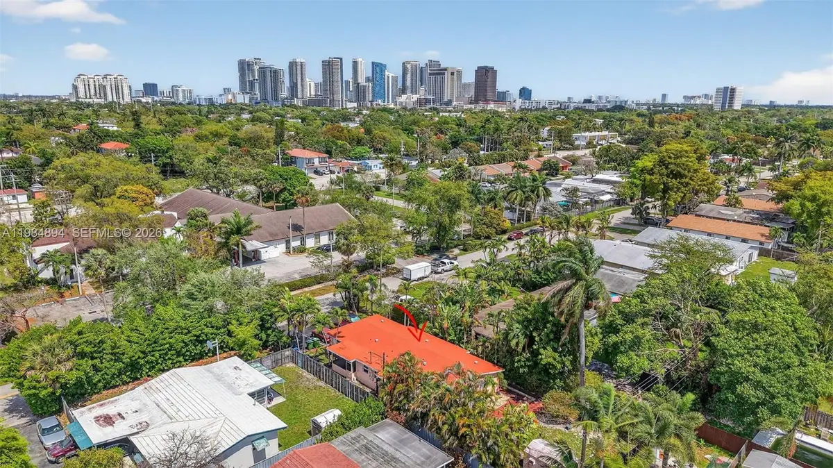 850 SW 12th Ct, Fort Lauderdale, FL 33315 - #1