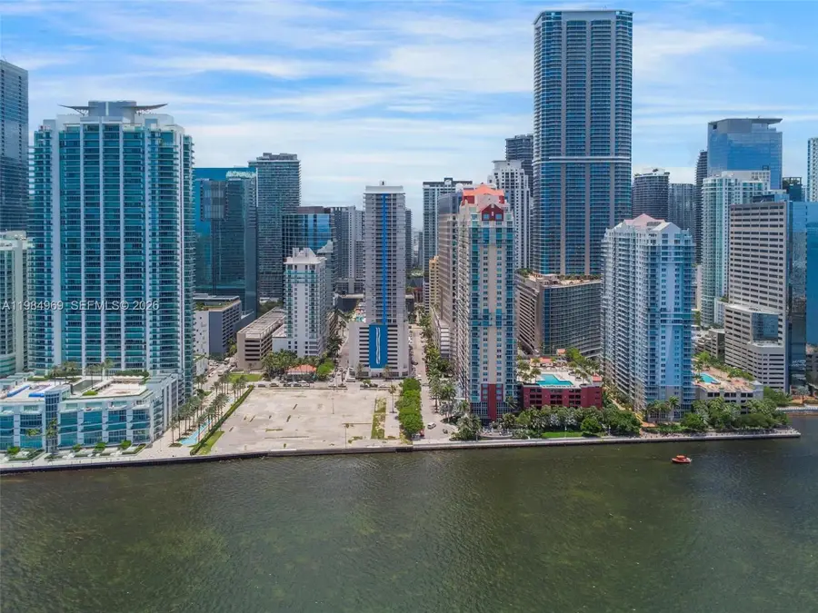 1200 Brickell Bay Dr #2618, Miami, FL 33131 - #2