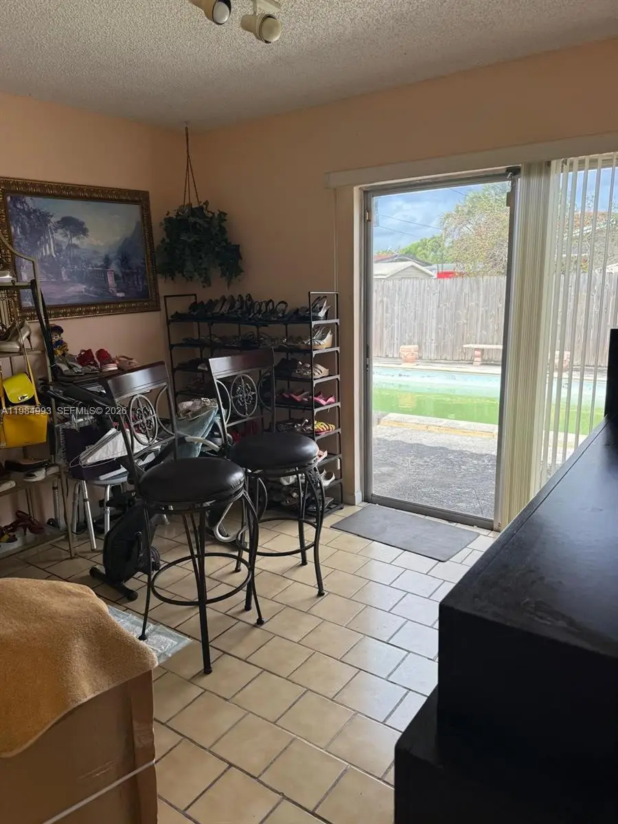 10201 SW 35th St, Miami, FL 33165 - #3