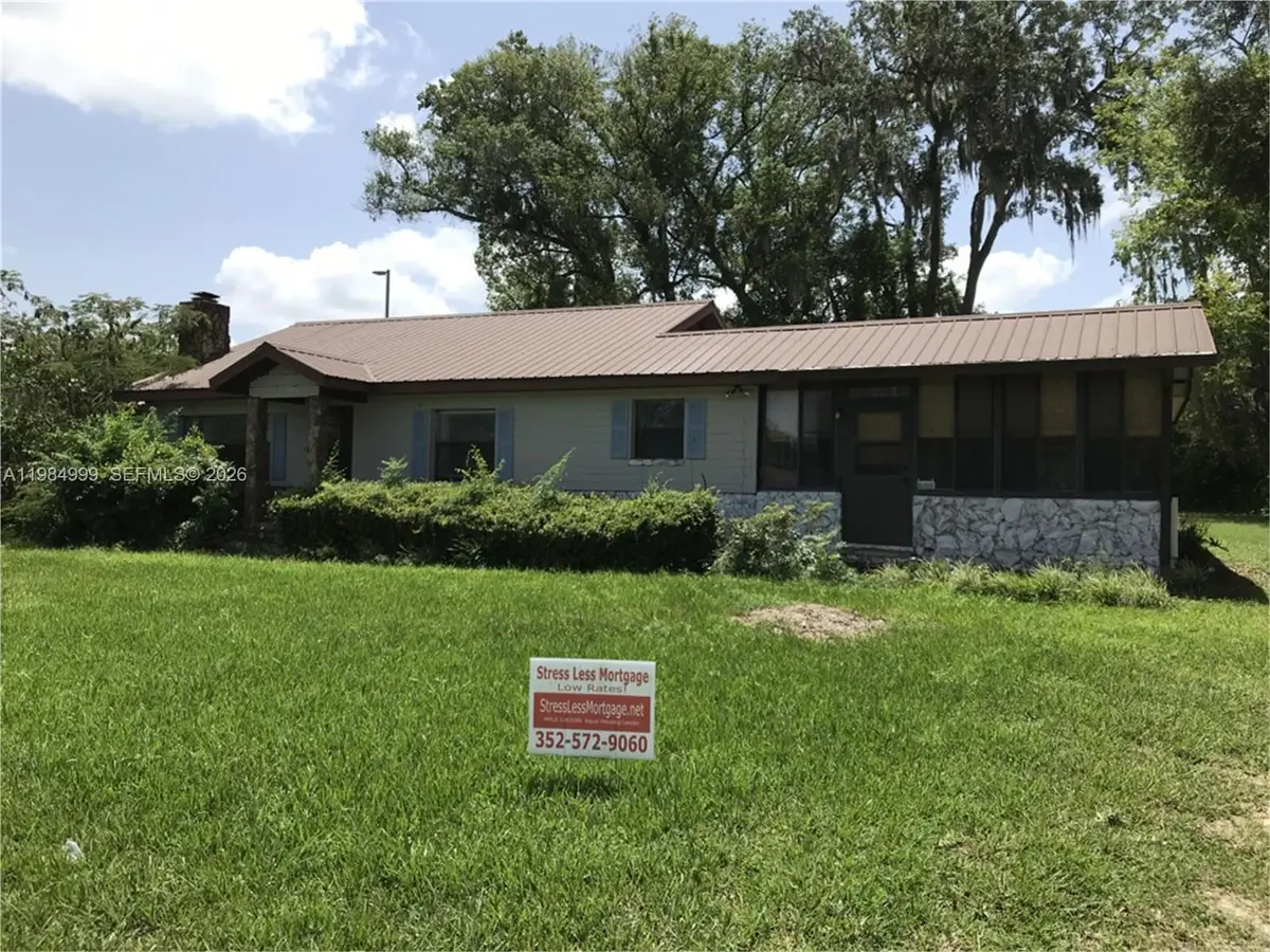 3887 E County Road 466, Oxford, FL 34484 - #1