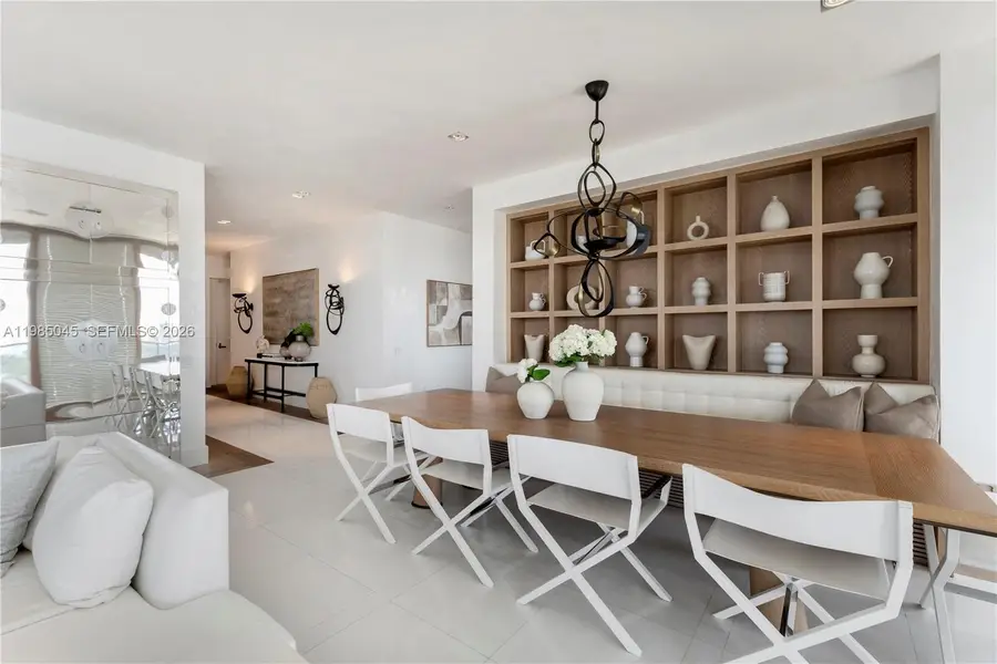 800 S Pointe Dr #901, Miami Beach, FL 33139 - #3