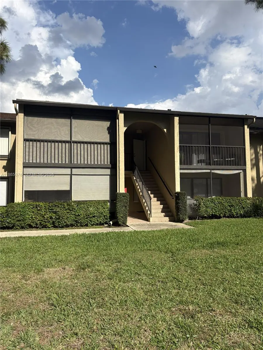 718 Sunny Pine Way #F2, Greenacres, FL 33415 - #2