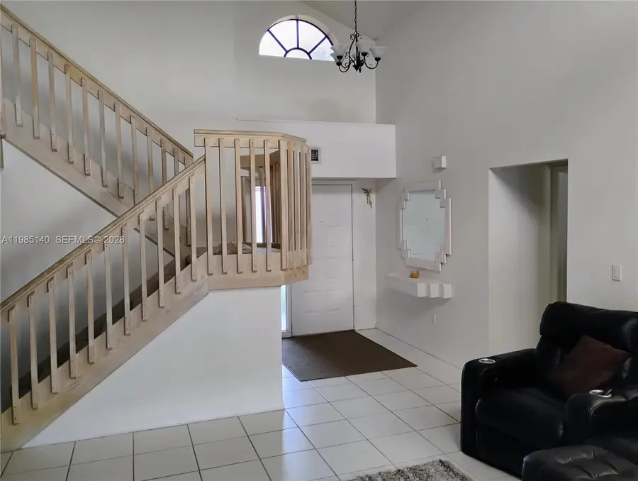 5920 York Ln, Davie, FL 33331 - #2