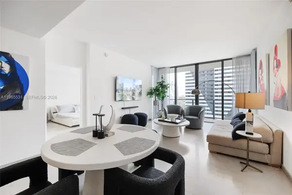 88 SW 7th St #1010, Miami, FL 33130