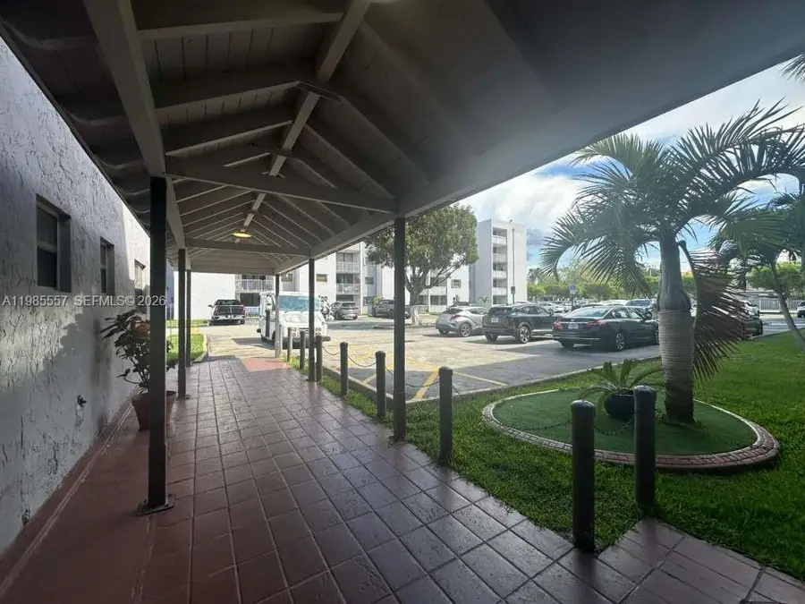 8185 NW 7th St #319, Miami, FL 33126 - #3