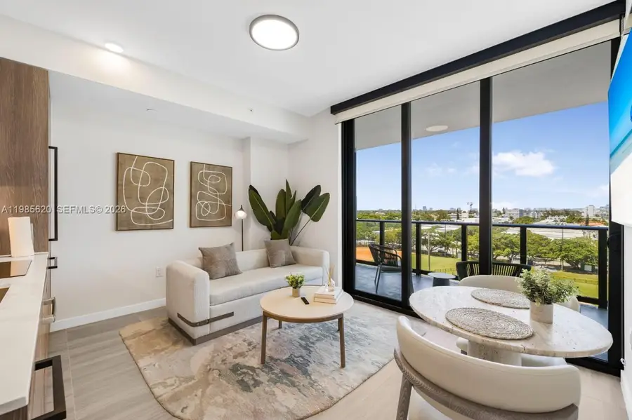 580 72nd St #613, Miami Beach, FL 33141 - #2