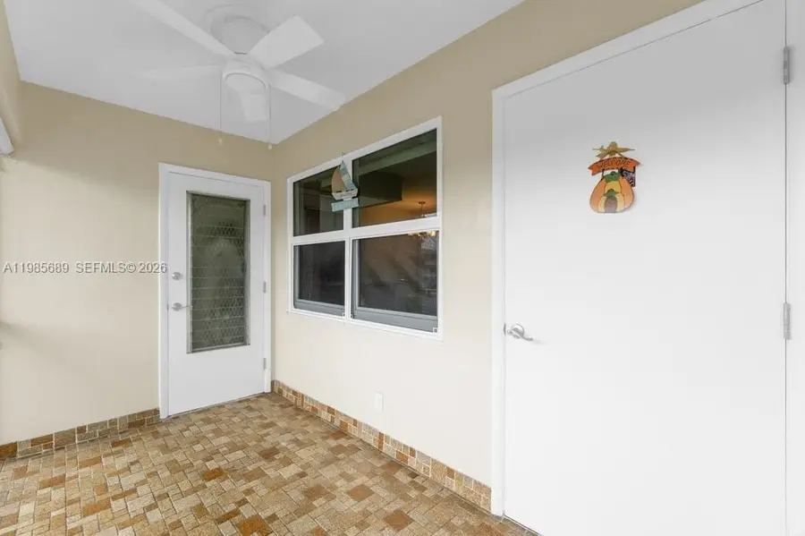 5300 Washington St #J218, Hollywood, FL 33021 - #2