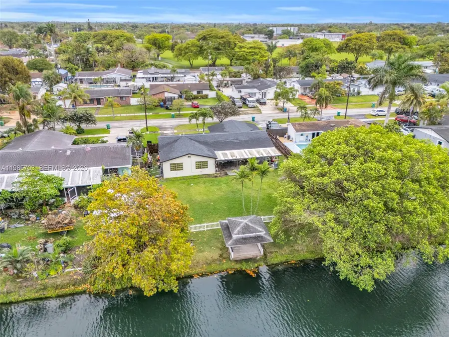 19030 Bel Aire Dr, Cutler Bay, FL 33157 - #2