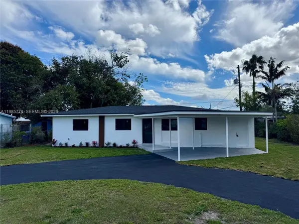 3810 NW 173rd Ter, Miami Gardens, FL 33055