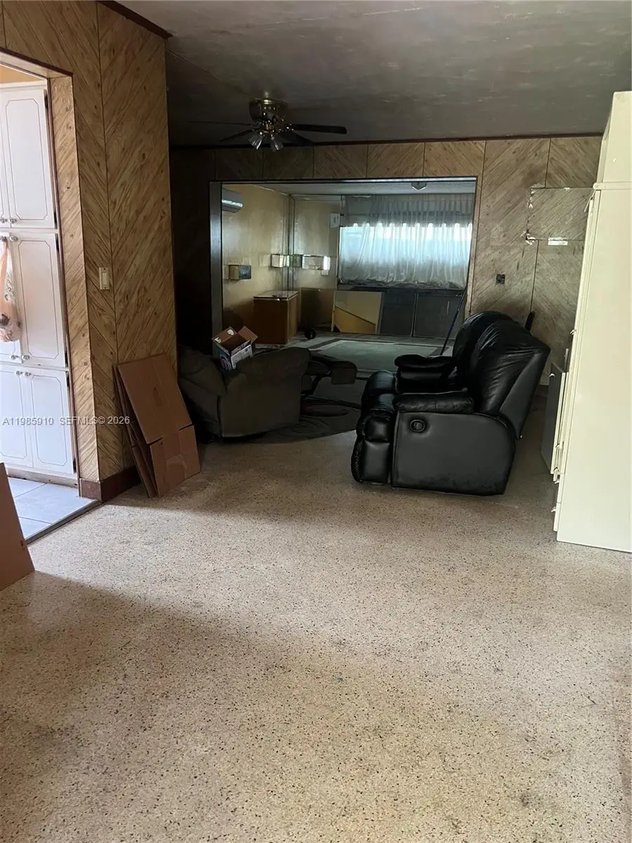 19531 NW 1st Pl, Miami Gardens, FL 33169 - #2