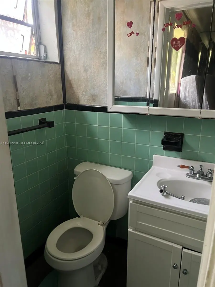 19531 NW 1st Pl, Miami Gardens, FL 33169 - #3