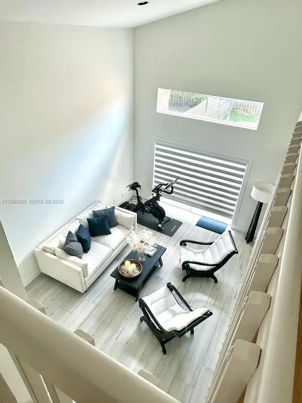 2484 SW 177th Ter, Miramar, FL 33029