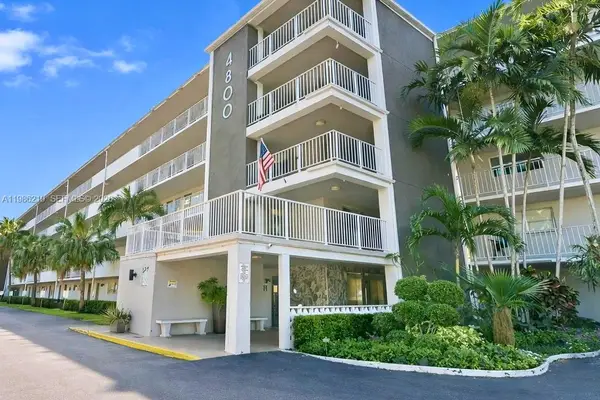 4800 Hillcrest Ln #408, Hollywood, FL 33021