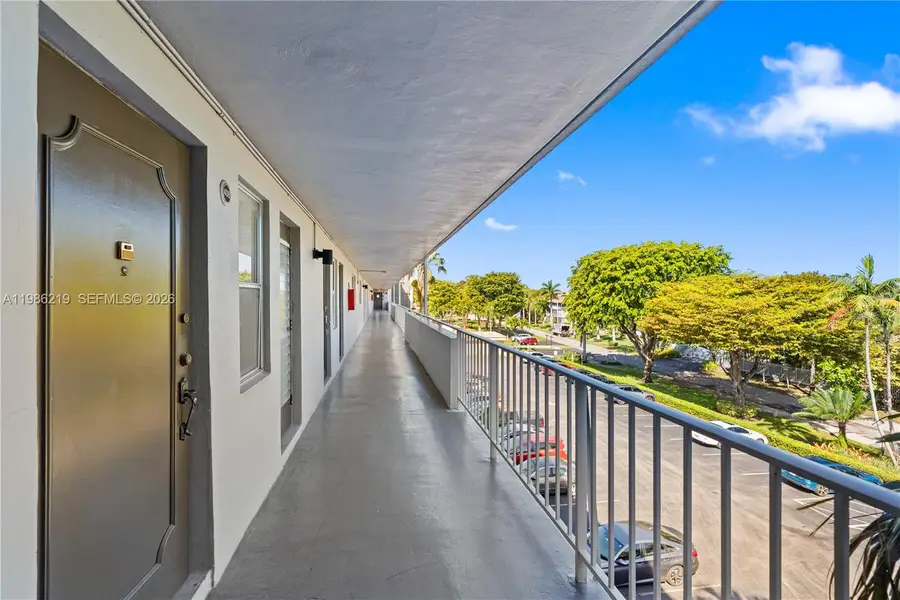 4800 Hillcrest Ln #408, Hollywood, FL 33021 - #2