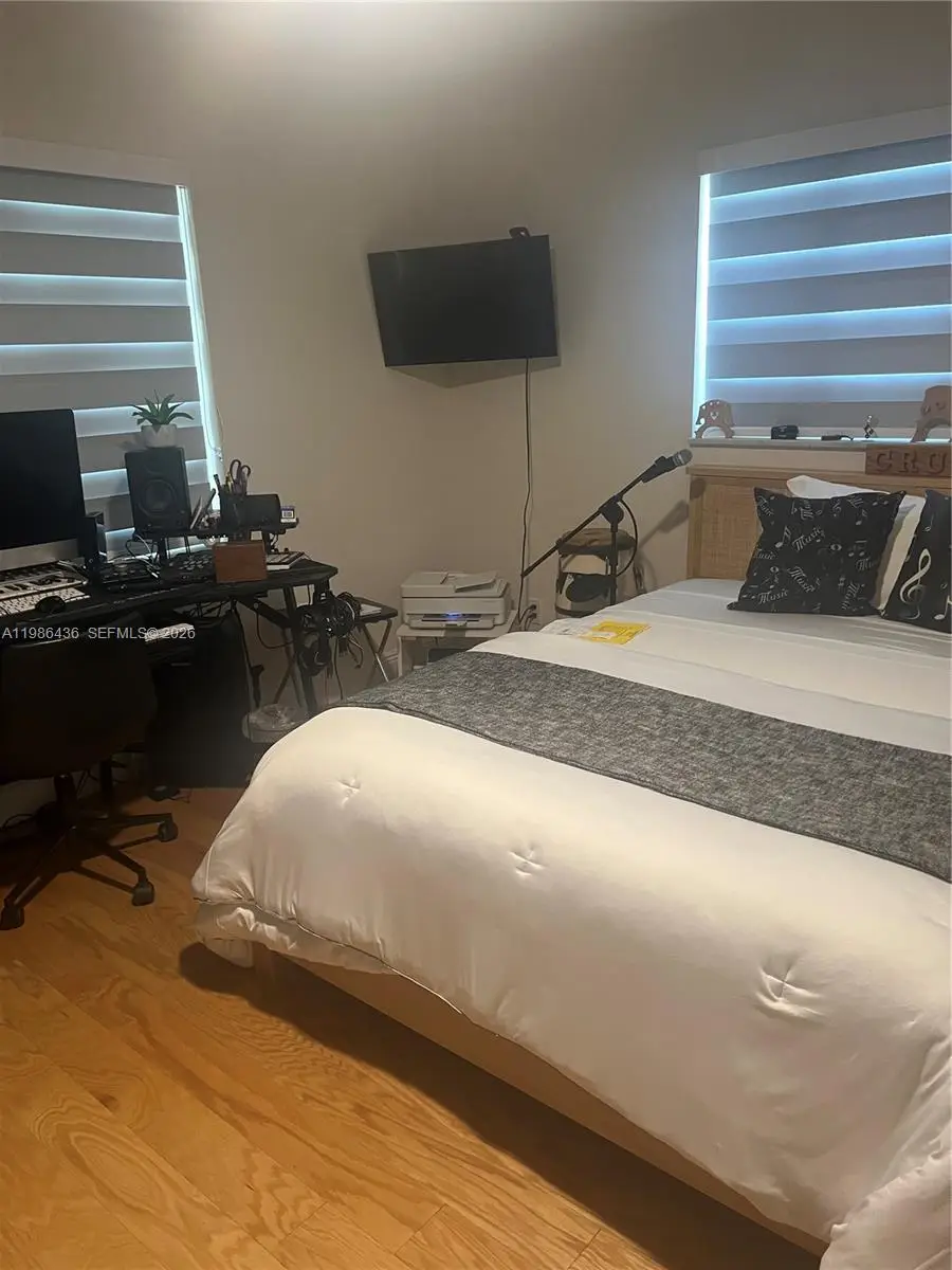 8221 NW 14th St, Plantation, FL 33322 - #3