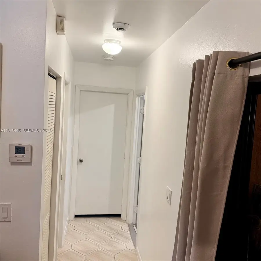 10025 SW 16th St, Pembroke Pines, FL 33025 - #3