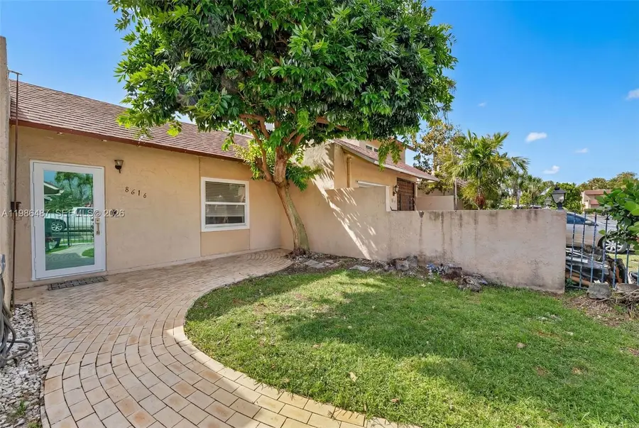 8616 SW 103rd Ave, Miami, FL 33173 - #3
