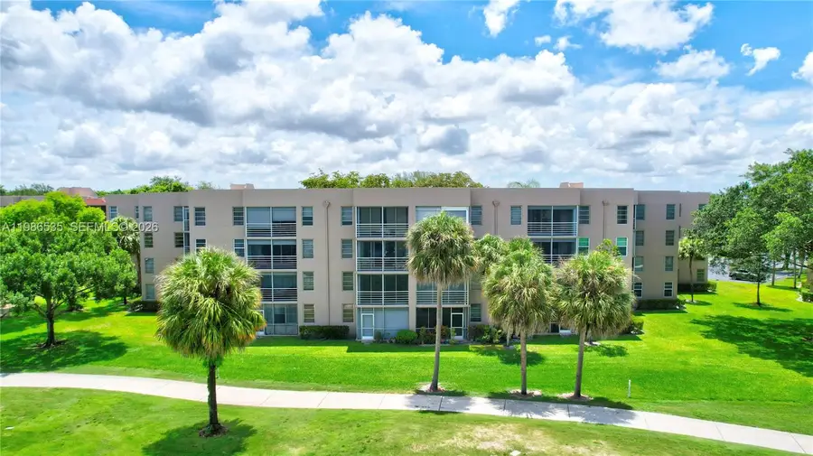 1831 Sabal Palm Dr #306, Davie, FL 33324 - #2