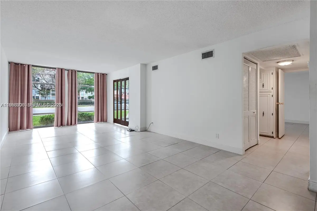 2000 Atlantic Shores Blvd #107, Hallandale Beach, FL 33009 - #1