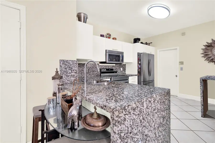 2050 Madeira Dr, Weston, FL 33327 - #3