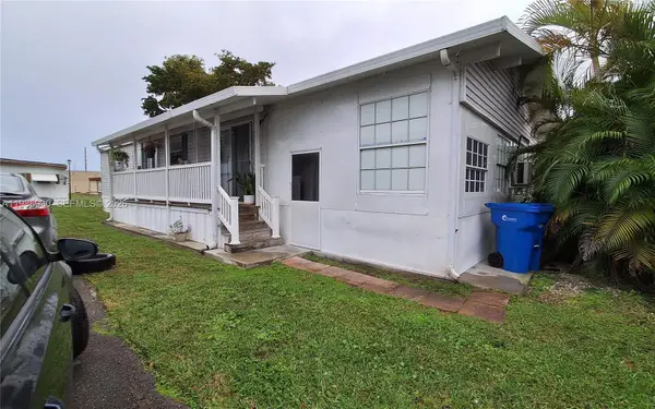 3240 SW 50 Ter, Davie, FL 33314