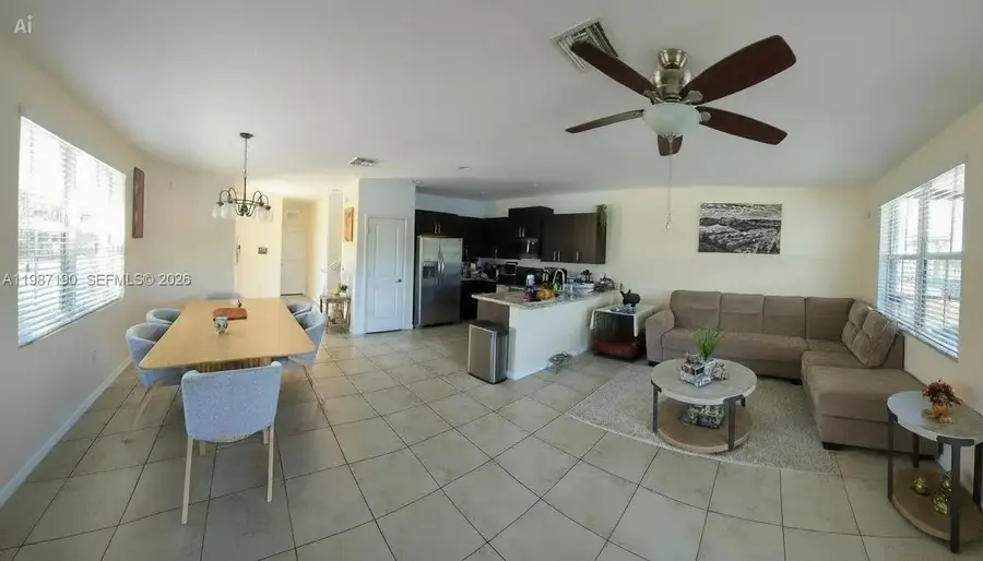 2370 SE 15th St, Homestead, FL 33035 - #3