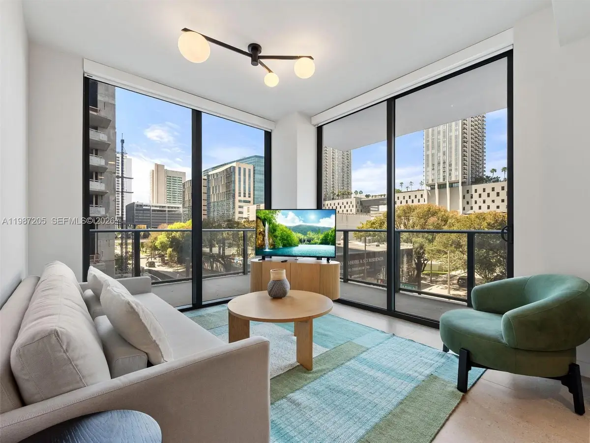 11 NE 6th St #301, Miami, FL 33132 - #1